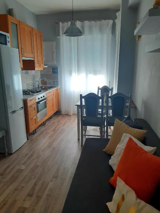Deco & Retro Apartment 斯培西亚 外观 照片