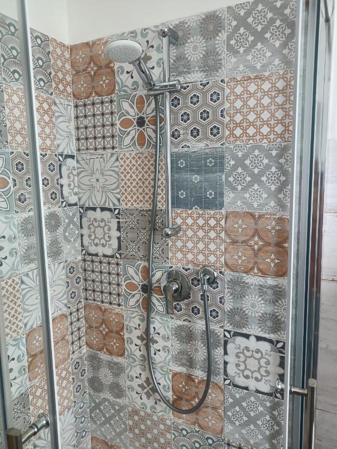 Deco & Retro Apartment 斯培西亚 外观 照片