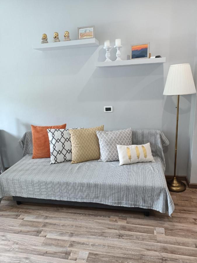 Deco & Retro Apartment 斯培西亚 外观 照片